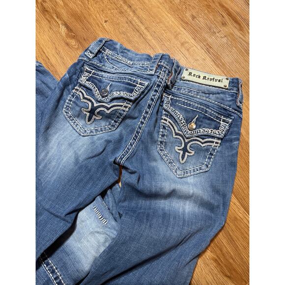 Rock Revival May Easy Boot Size 25 Embroidered Embellishment Bootcut Jeans EB - Picture 2 of 7